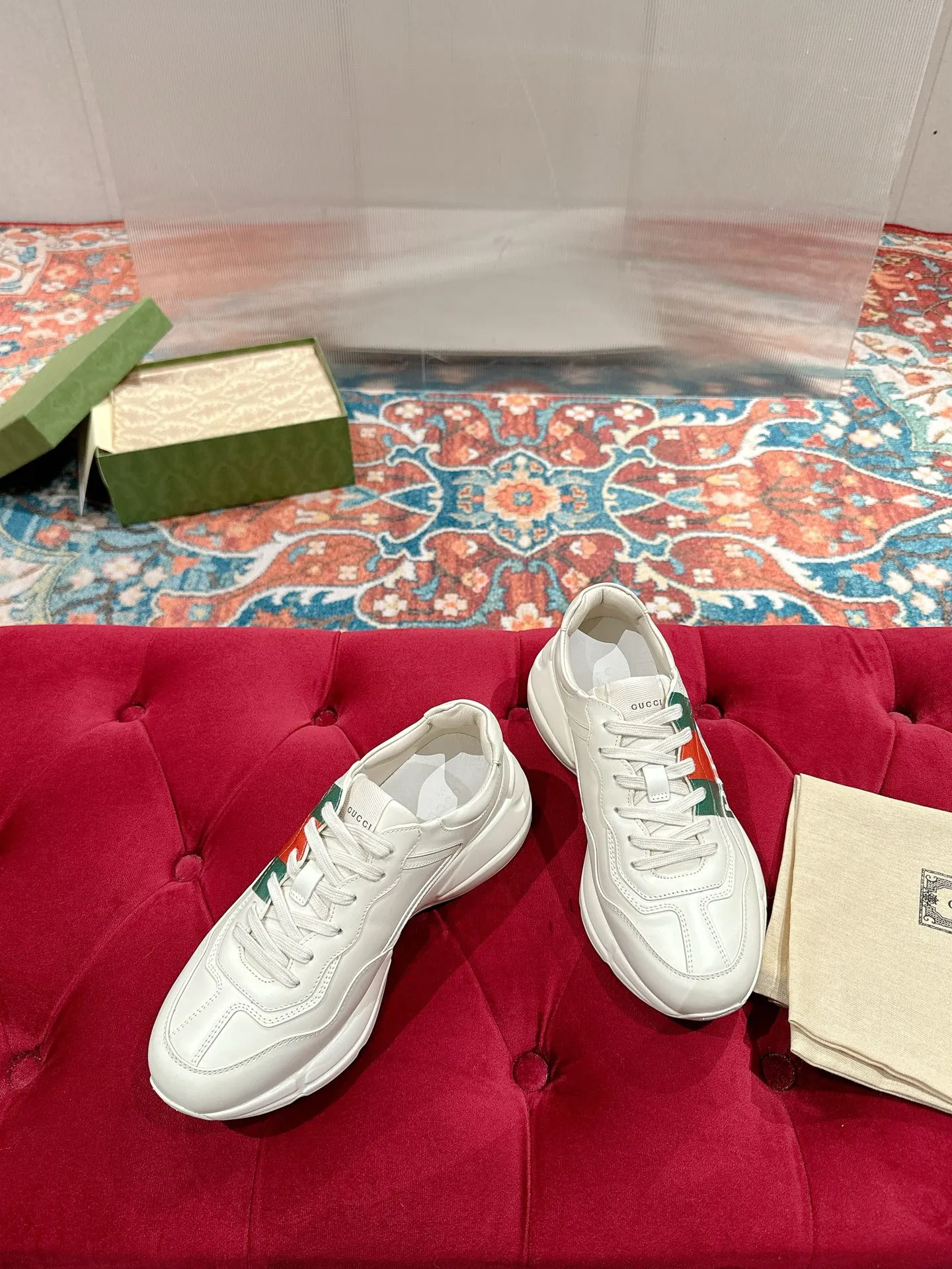 👟👟Ex-factory price 700👟👟 Men's size +10 🇮🇹Italy🇮🇹Gucci GUCCI🇮🇹Dad shoes (purchase level) (original replica) 👑 The original version purchased by Taikoo Hui has been continuously improved and upgraded in details, from the packaging of the shoes - anti-counterfeiting markings - shoe box accessories - fabric optimization - outsole technology - stitching and routing - oil edge technology. We do our best ◼️ Outsole: original plate molding ◼️ Upper: original grade A imported cowhide 🐮 ◼️ lining: original grade A mixed sheepskin 🐑 ◼️ Feet: original grade A mixed sheepskin 🐑 ◼️ Medium and low belt LOGO + original injection molding foot technology + original lasting technology ◼️ Original full set of customized packaging (anti-counterfeiting chip + a cloth bag + GUCCI card envelope + electronic invoice with credit card slip + shoelaces) ◼️ All details of the higher version are consistent with the original version (note the comparison) ◼️ Code number: 35-40 for women and 39-44 for men